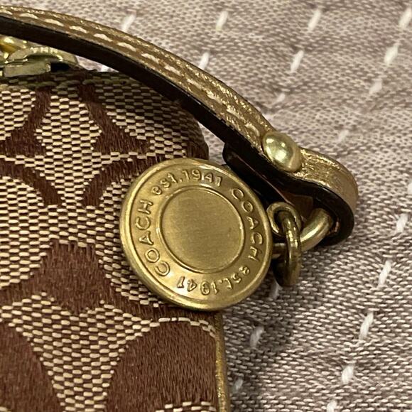 Coach Gold and Brown Mini Clutch Card Holder K0649-40028 - Picture 3 of 4